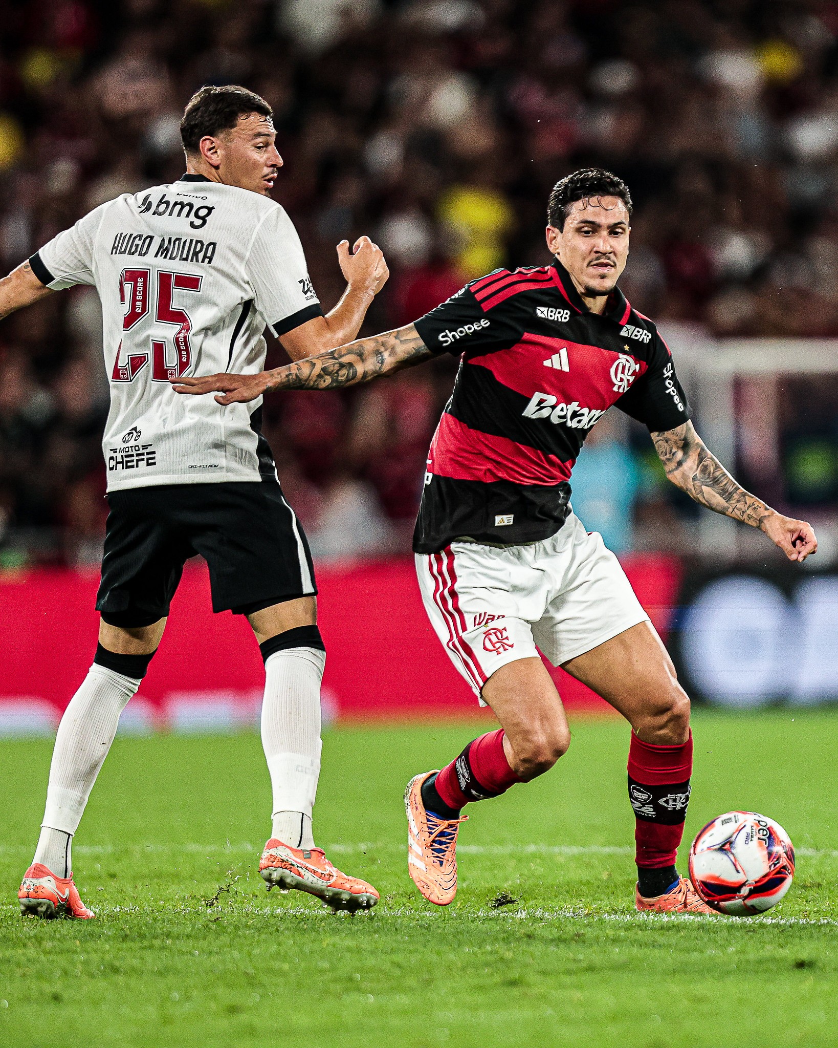 Cartola: Sem Arrascaeta, em quem apostar nos clássicos da rodada 14?