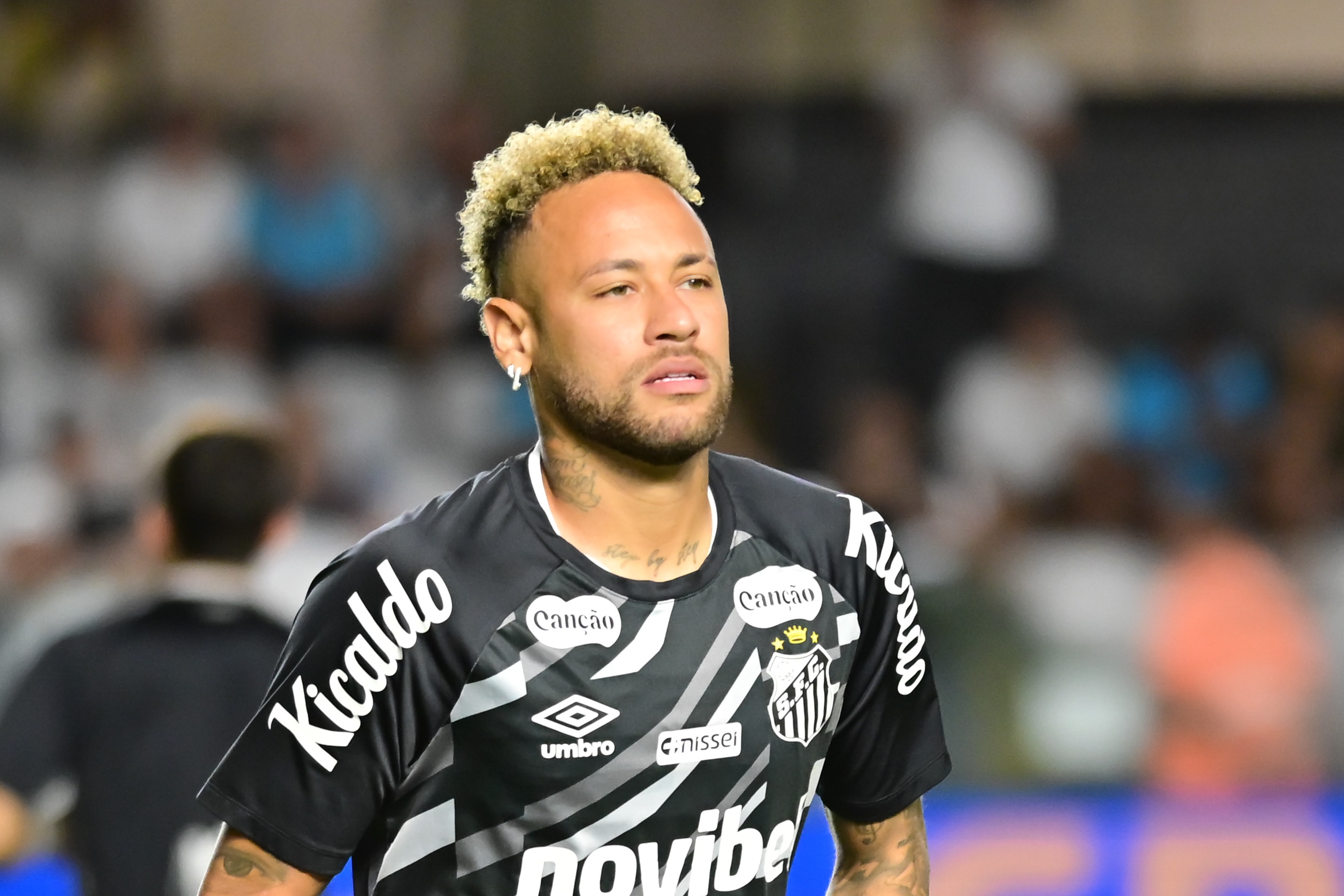 Cuca confirma Neymar contra o Deportivo Recoleta e projeta sequência pelo Santos
