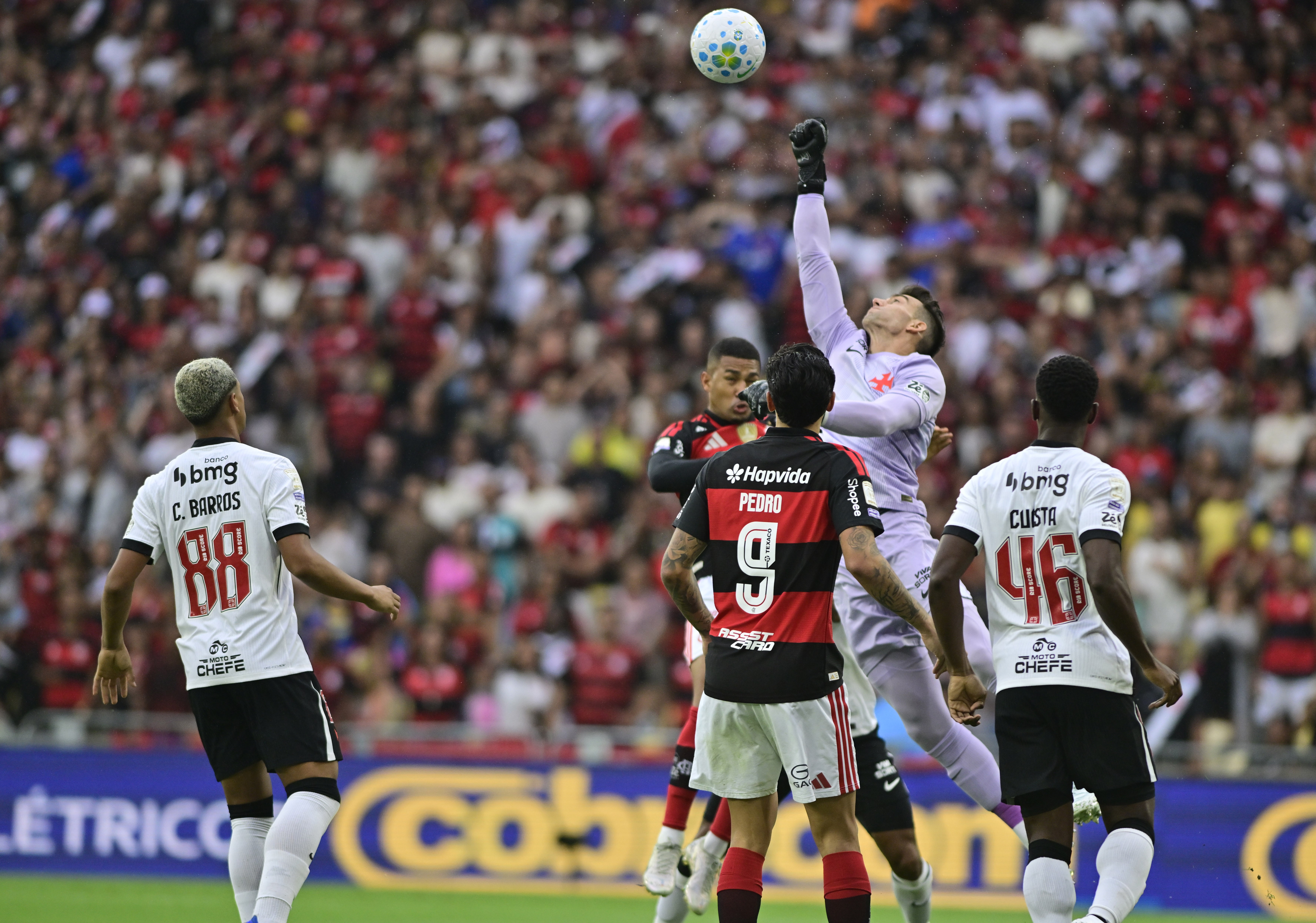Campeonato Brasileiro 2026: Flamengo x Vasco lidera públicos da 14ª rodada