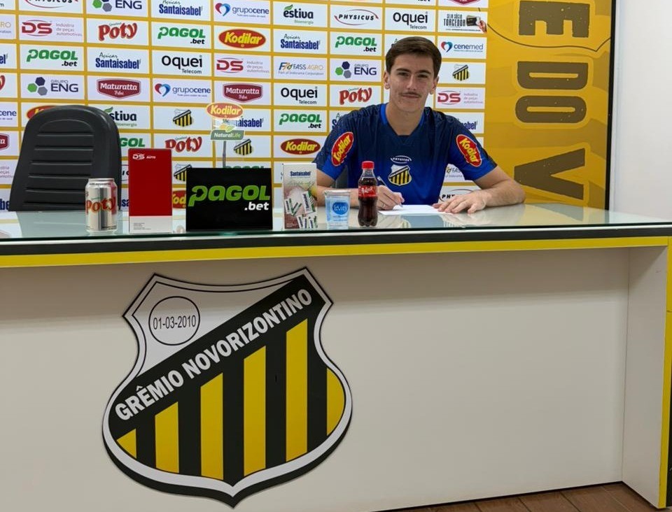 Novorizontino renova contrato de Gustavo Hobold, goleiro da base, até 2027