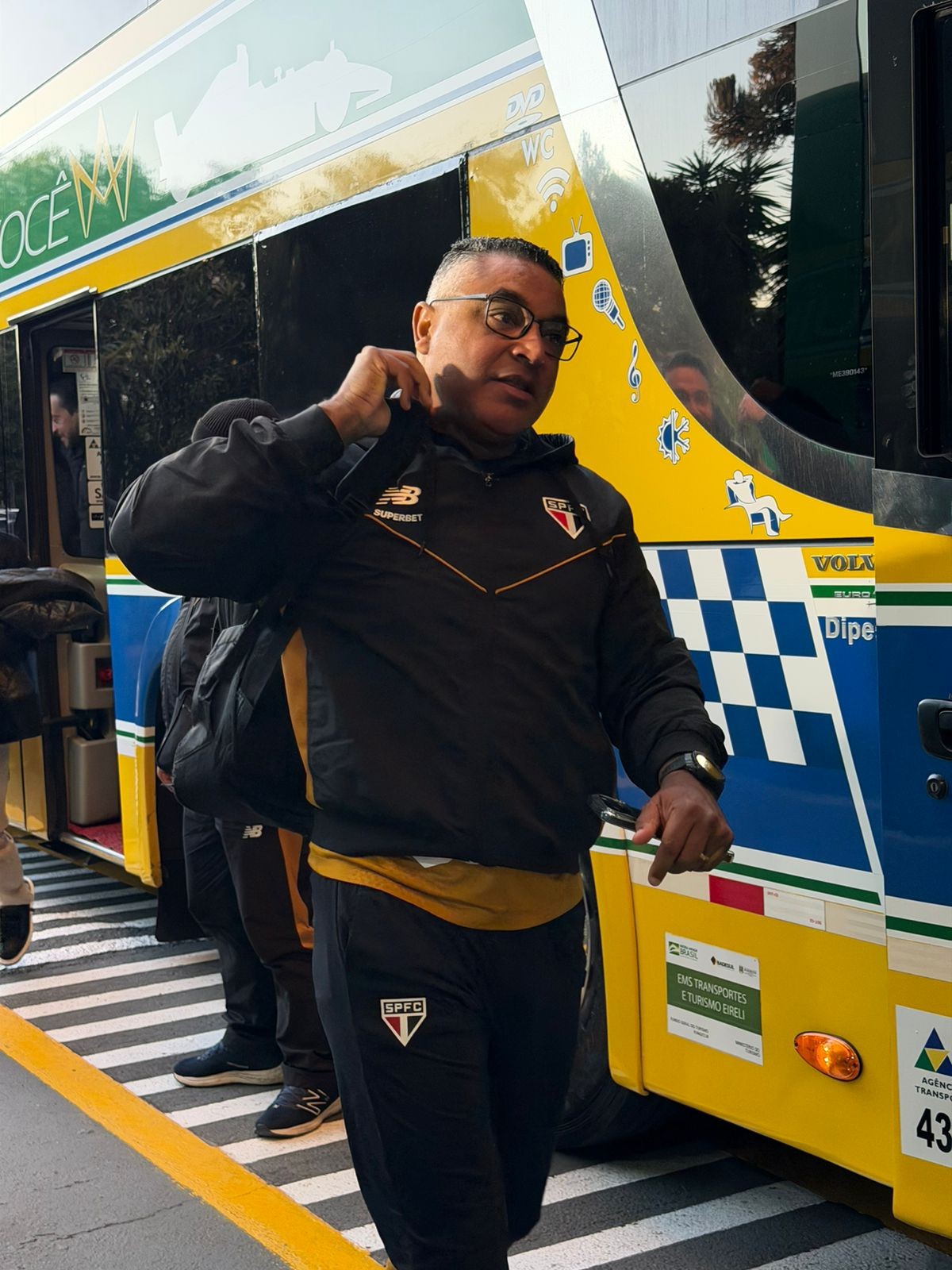 São Paulo demite Roger Machado após queda na Copa do Brasil e aprofunda crise