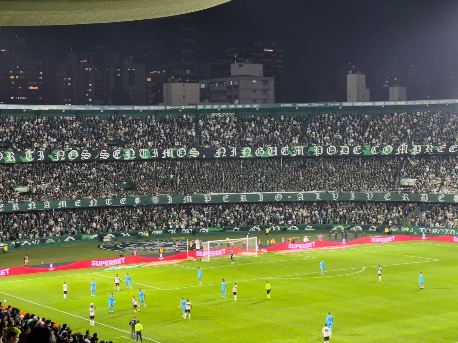 Copa do Brasil tem maior público em Coritiba 0 x 2 Santos e menor no Maião