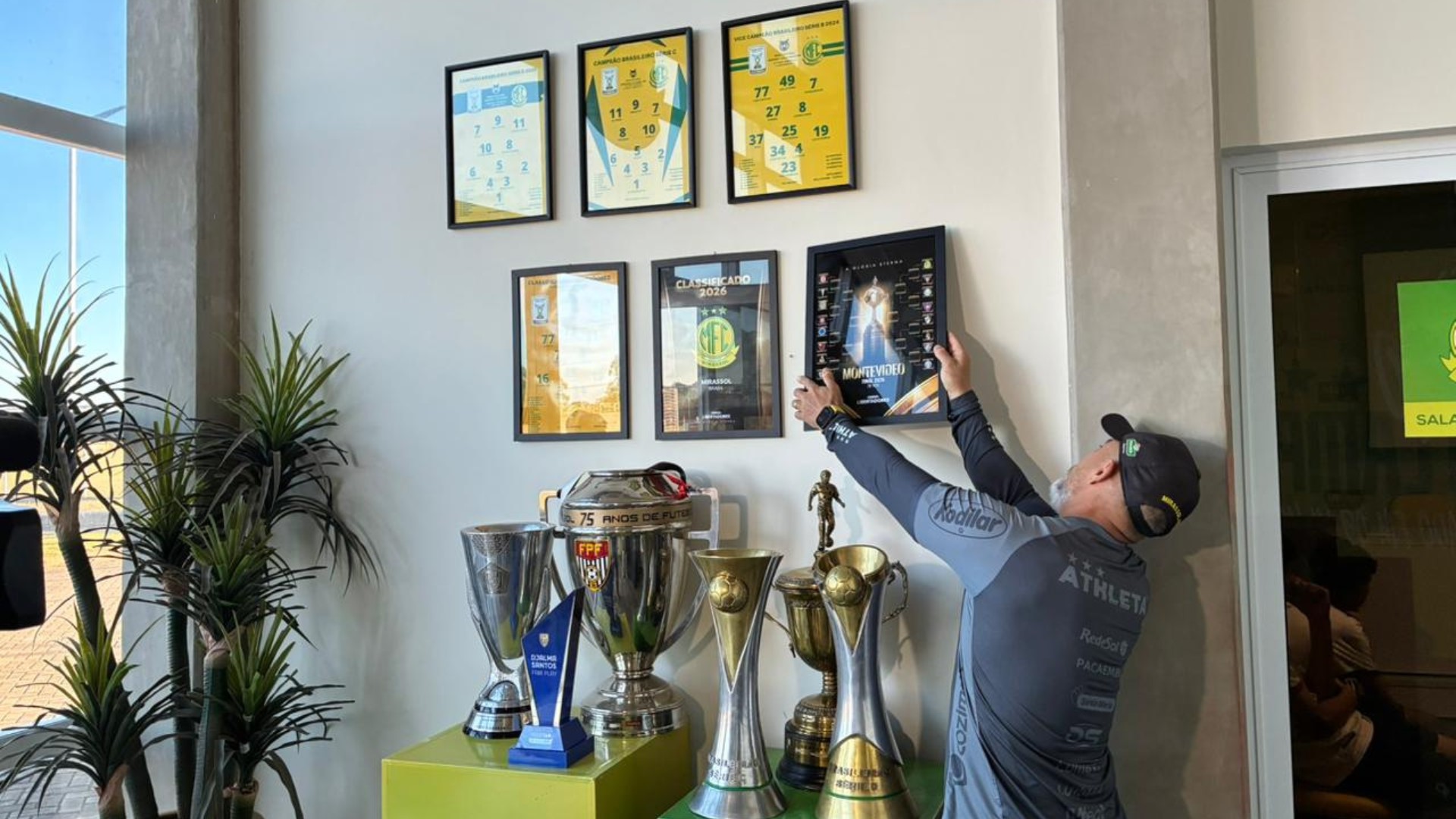 Mirassol pendura quadro das oitavas da Libertadores e Guanaes celebra feito